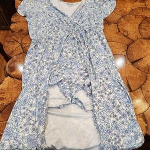 Cute flowered romper with belt